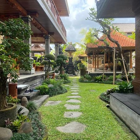 Pucuk Bali Homestay Canggu  Exterior photo